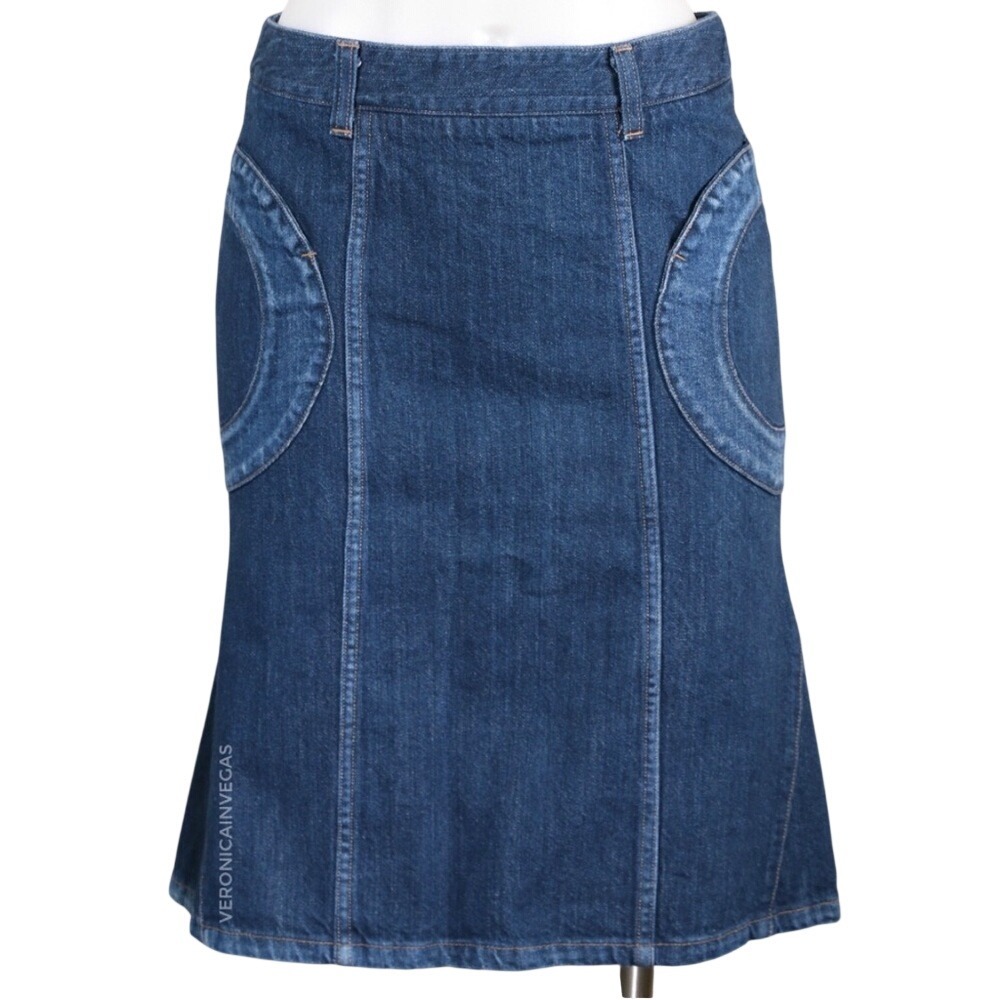 SISLEY‎ BLUE DENIM SKIRT W/ CIRCLE POCKETS
